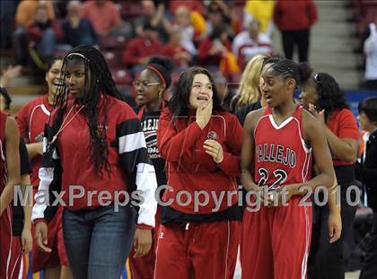 Thumbnail 3 in Vallejo vs. St. Francis (CIF SJS D2 Final) photogallery.