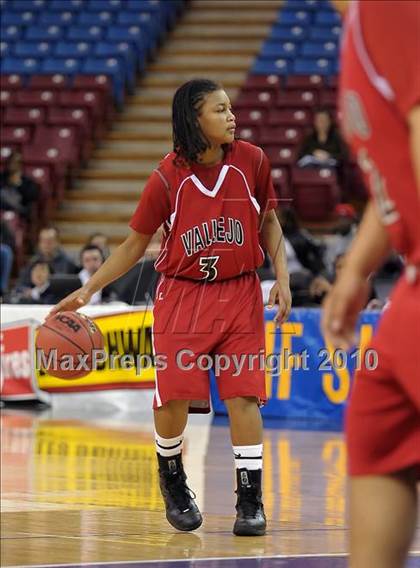 Thumbnail 3 in Vallejo vs. St. Francis (CIF SJS D2 Final) photogallery.