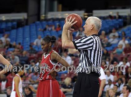 Thumbnail 3 in Vallejo vs. St. Francis (CIF SJS D2 Final) photogallery.