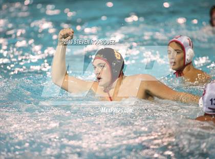 Thumbnail 2 in Oakdale vs. Tulare Western (CIF D3 Norcal Regional Playoff) photogallery.