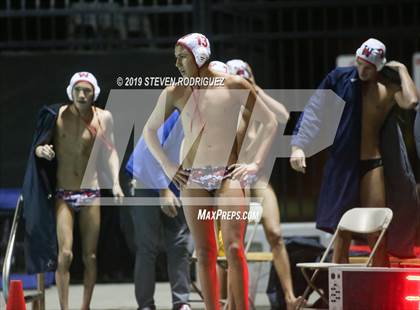 Thumbnail 1 in Oakdale vs. Tulare Western (CIF D3 Norcal Regional Playoff) photogallery.