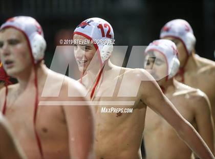 Thumbnail 2 in Oakdale vs. Tulare Western (CIF D3 Norcal Regional Playoff) photogallery.