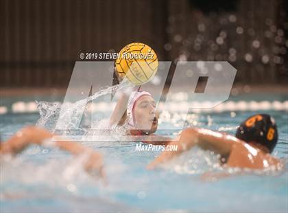 Thumbnail 1 in Oakdale vs. Tulare Western (CIF D3 Norcal Regional Playoff) photogallery.