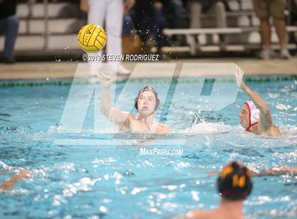 Thumbnail 2 in Oakdale vs. Tulare Western (CIF D3 Norcal Regional Playoff) photogallery.
