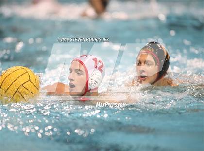 Thumbnail 1 in Oakdale vs. Tulare Western (CIF D3 Norcal Regional Playoff) photogallery.