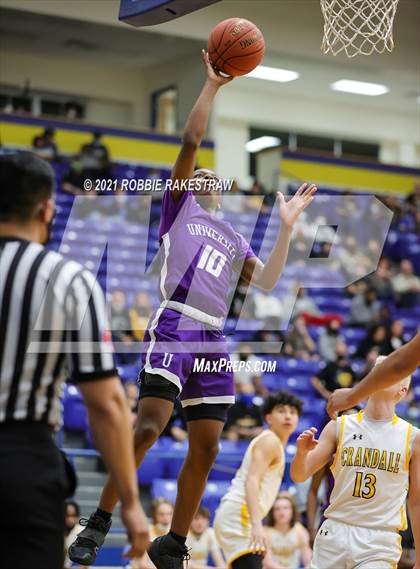 Thumbnail 3 in University vs. Crandall (UIL 5A Bi-District) photogallery.