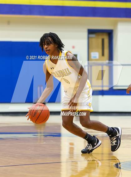 Thumbnail 1 in University vs. Crandall (UIL 5A Bi-District) photogallery.