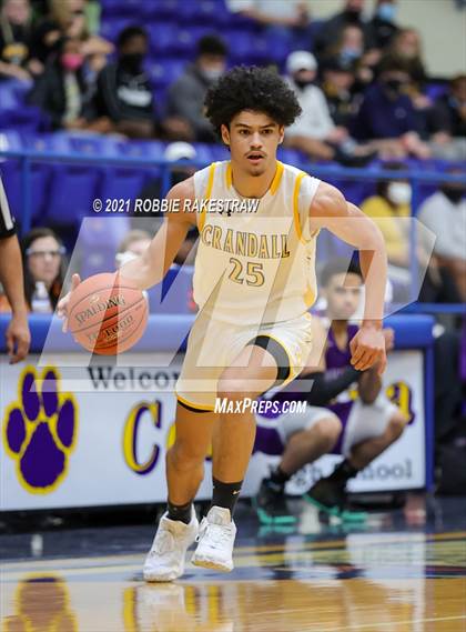 Thumbnail 1 in University vs. Crandall (UIL 5A Bi-District) photogallery.