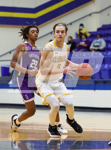 Thumbnail 2 in University vs. Crandall (UIL 5A Bi-District) photogallery.