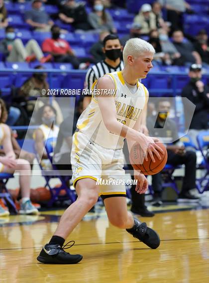 Thumbnail 2 in University vs. Crandall (UIL 5A Bi-District) photogallery.