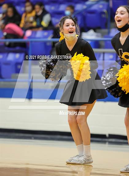 Thumbnail 2 in University vs. Crandall (UIL 5A Bi-District) photogallery.