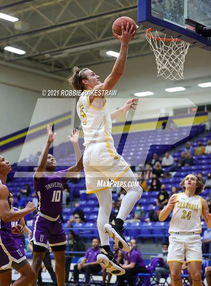 Thumbnail 1 in University vs. Crandall (UIL 5A Bi-District) photogallery.