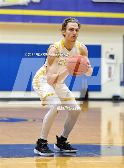 Thumbnail 2 in University vs. Crandall (UIL 5A Bi-District) photogallery.