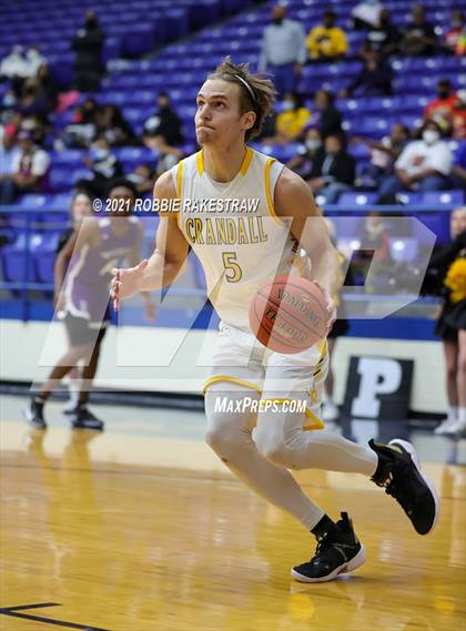 Thumbnail 3 in University vs. Crandall (UIL 5A Bi-District) photogallery.