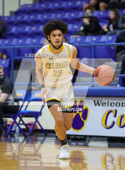 Thumbnail 3 in University vs. Crandall (UIL 5A Bi-District) photogallery.