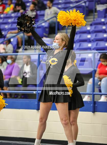 Thumbnail 3 in University vs. Crandall (UIL 5A Bi-District) photogallery.
