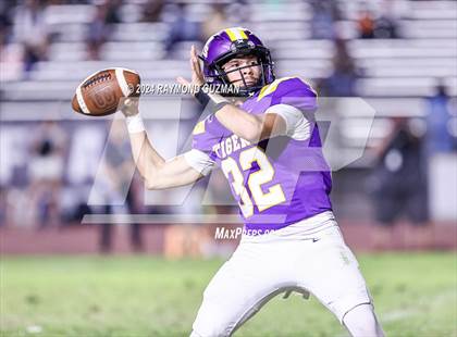 Thumbnail 2 in Clovis East @ Lemoore photogallery.