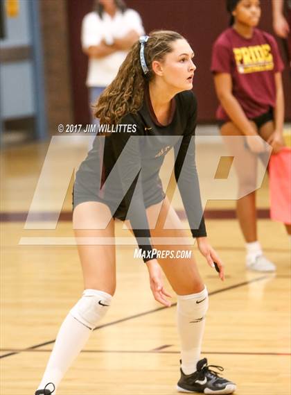 Thumbnail 3 in Corona del Sol @ Mountain Pointe photogallery.