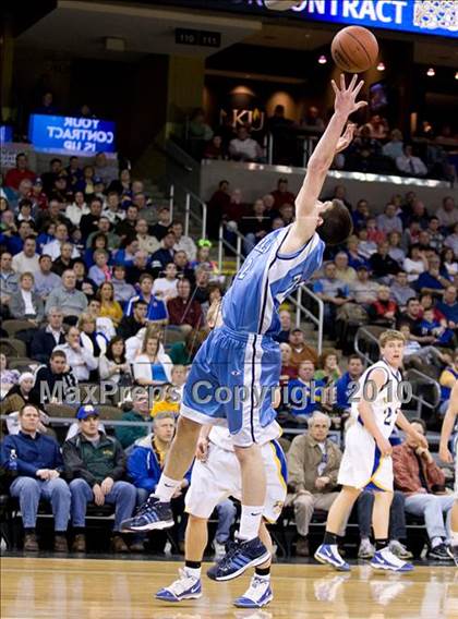 Thumbnail 3 in Boone County @ Newport Central Catholic (Ninth Region Quarterfinals) photogallery.