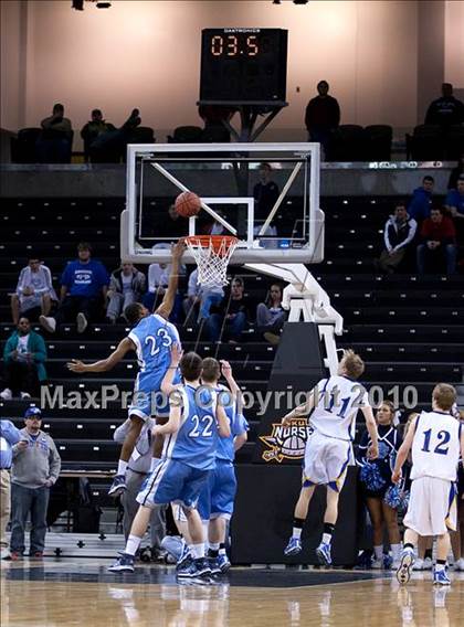 Thumbnail 2 in Boone County @ Newport Central Catholic (Ninth Region Quarterfinals) photogallery.