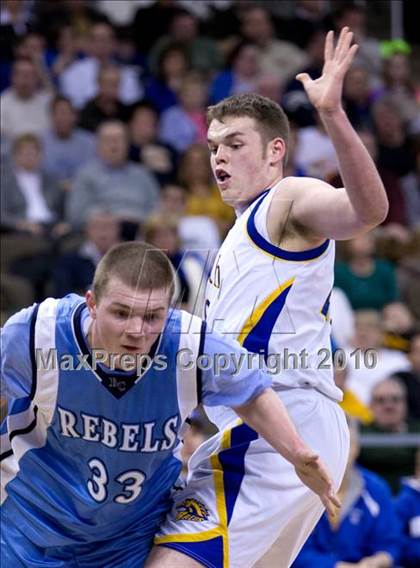 Thumbnail 2 in Boone County @ Newport Central Catholic (Ninth Region Quarterfinals) photogallery.