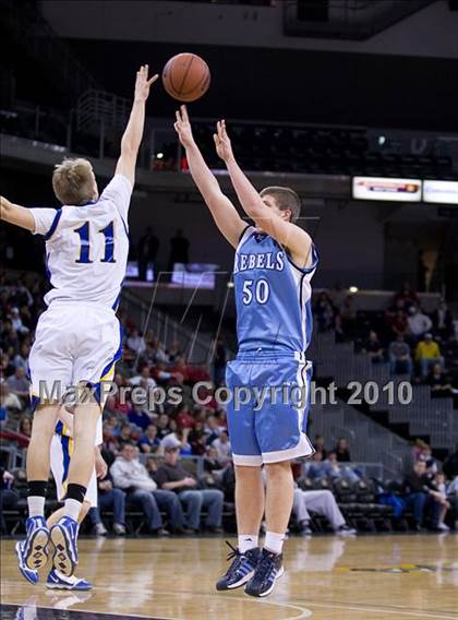 Thumbnail 2 in Boone County @ Newport Central Catholic (Ninth Region Quarterfinals) photogallery.