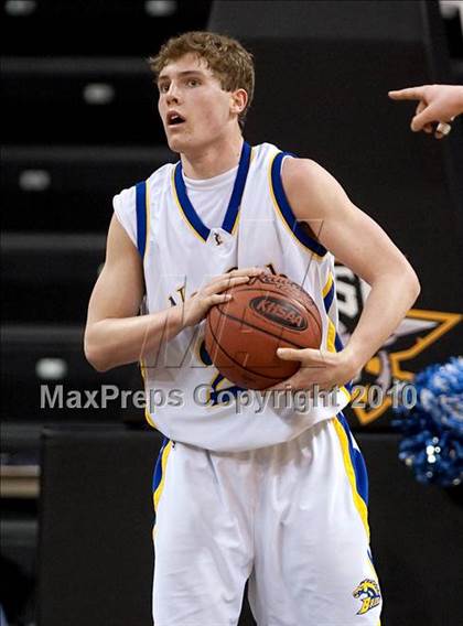 Thumbnail 3 in Boone County @ Newport Central Catholic (Ninth Region Quarterfinals) photogallery.