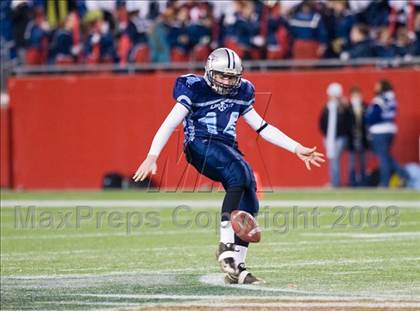Thumbnail 2 in Marshfield vs. Dracut (MIAA Division 1A East Final) photogallery.