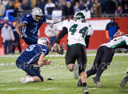 Thumbnail 1 in Marshfield vs. Dracut (MIAA Division 1A East Final) photogallery.