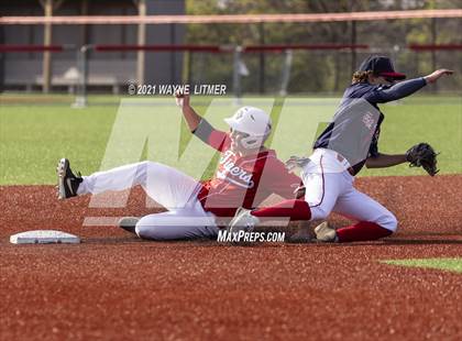 Thumbnail 2 in St. Henry @ Beechwood photogallery.