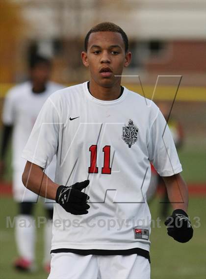 Thumbnail 2 in Cromwell vs East Hampton (CIAC Class S Quarterfinal) photogallery.