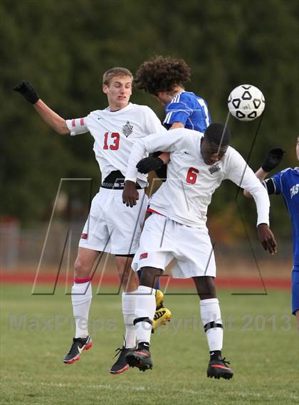 Thumbnail 2 in Cromwell vs East Hampton (CIAC Class S Quarterfinal) photogallery.