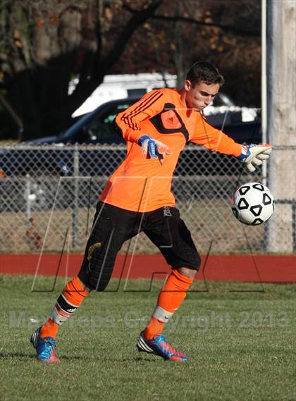 Thumbnail 1 in Cromwell vs East Hampton (CIAC Class S Quarterfinal) photogallery.