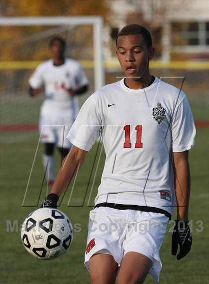 Thumbnail 1 in Cromwell vs East Hampton (CIAC Class S Quarterfinal) photogallery.