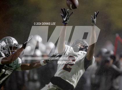 Thumbnail 2 in De La Salle vs. Pittsburg (CIF NCS Open Final) photogallery.
