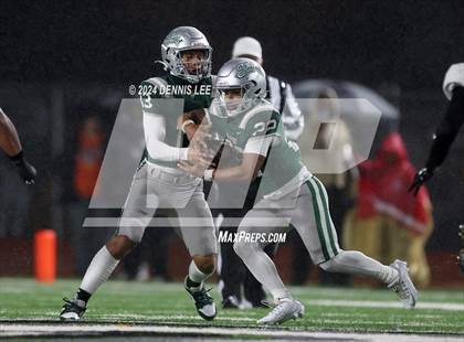 Thumbnail 1 in De La Salle vs. Pittsburg (CIF NCS Open Final) photogallery.