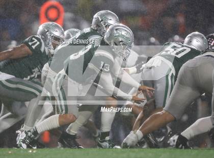 Thumbnail 1 in De La Salle vs. Pittsburg (CIF NCS Open Final) photogallery.