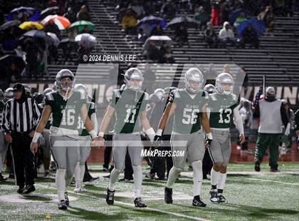 Thumbnail 3 in De La Salle vs. Pittsburg (CIF NCS Open Final) photogallery.