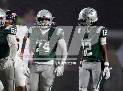 Thumbnail 1 in De La Salle vs. Pittsburg (CIF NCS Open Final) photogallery.