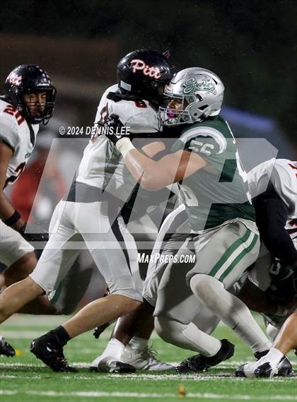 Thumbnail 2 in De La Salle vs. Pittsburg (CIF NCS Open Final) photogallery.