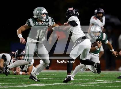 Thumbnail 1 in De La Salle vs. Pittsburg (CIF NCS Open Final) photogallery.