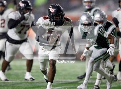 Thumbnail 1 in De La Salle vs. Pittsburg (CIF NCS Open Final) photogallery.