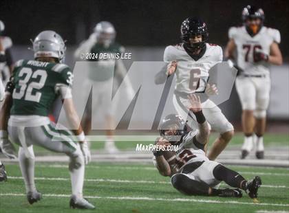 Thumbnail 3 in De La Salle vs. Pittsburg (CIF NCS Open Final) photogallery.