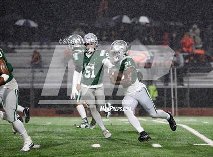 Thumbnail 2 in De La Salle vs. Pittsburg (CIF NCS Open Final) photogallery.