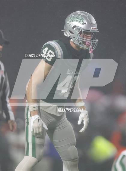 Thumbnail 3 in De La Salle vs. Pittsburg (CIF NCS Open Final) photogallery.