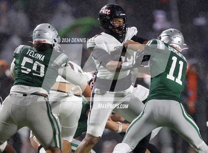 Thumbnail 2 in De La Salle vs. Pittsburg (CIF NCS Open Final) photogallery.
