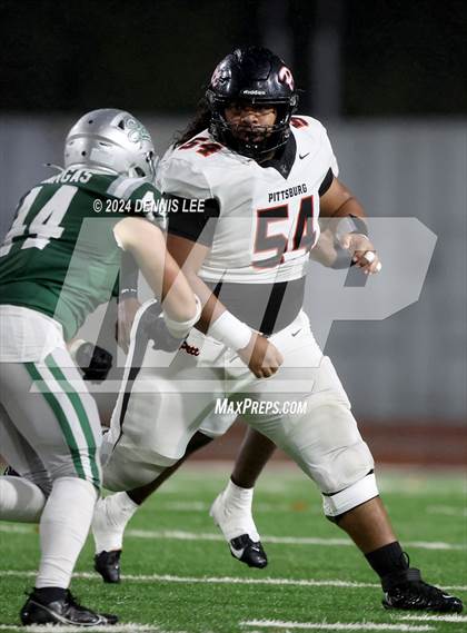 Thumbnail 1 in De La Salle vs. Pittsburg (CIF NCS Open Final) photogallery.