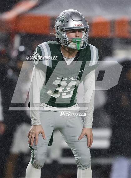 Thumbnail 2 in De La Salle vs. Pittsburg (CIF NCS Open Final) photogallery.
