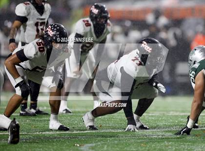 Thumbnail 1 in De La Salle vs. Pittsburg (CIF NCS Open Final) photogallery.