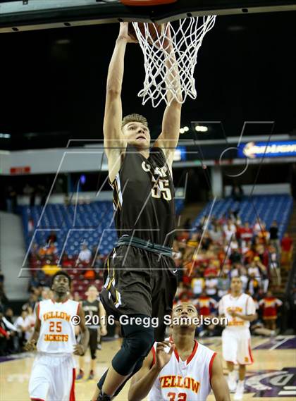 Thumbnail 2 in Berkeley vs Crespi (CIF State D1 Final) photogallery.